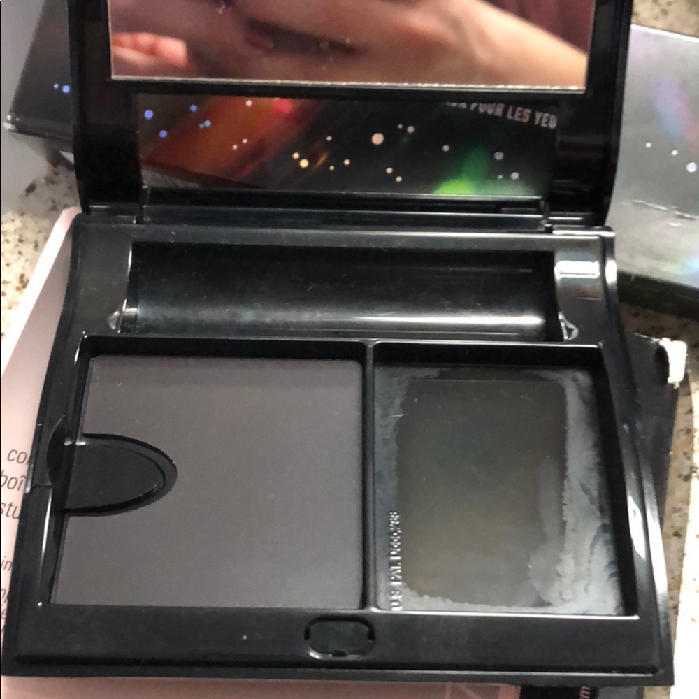 MaryKay Compact - Picture 6 of 6